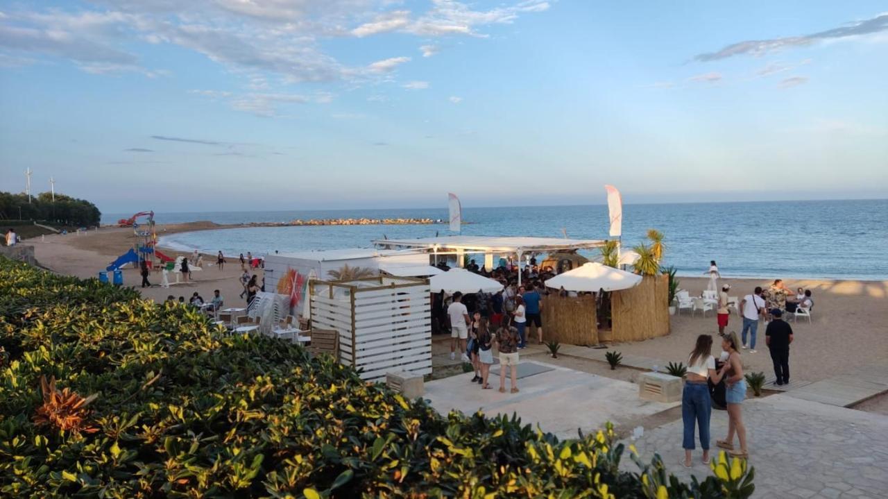 Apartamento Les Cales Vinaros Bagian luar foto